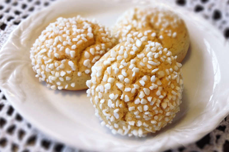 Goda kaffebullar att doppa när det bjuds