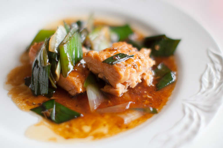 Teriyaki lax med purjolök