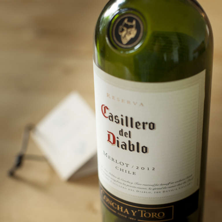 Gott rödvin till mat - Casillero del diablo
